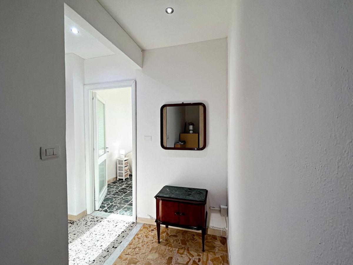 C3 - Iun R5385 Hotel Cagliari Exterior foto